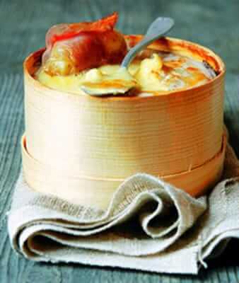 Fondue au vacherin du Mont d'or