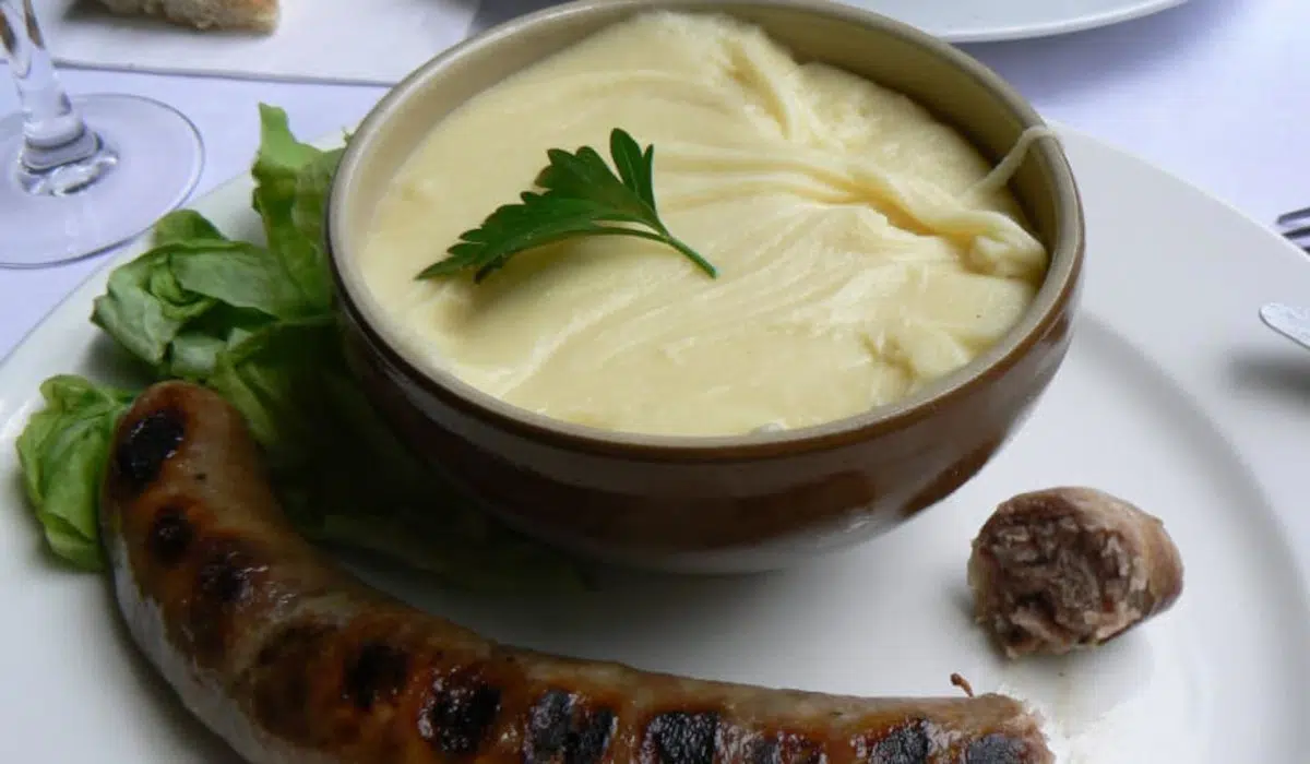 Recette de l'Aligot d'Auvergne : plat traditionnel de pélerins