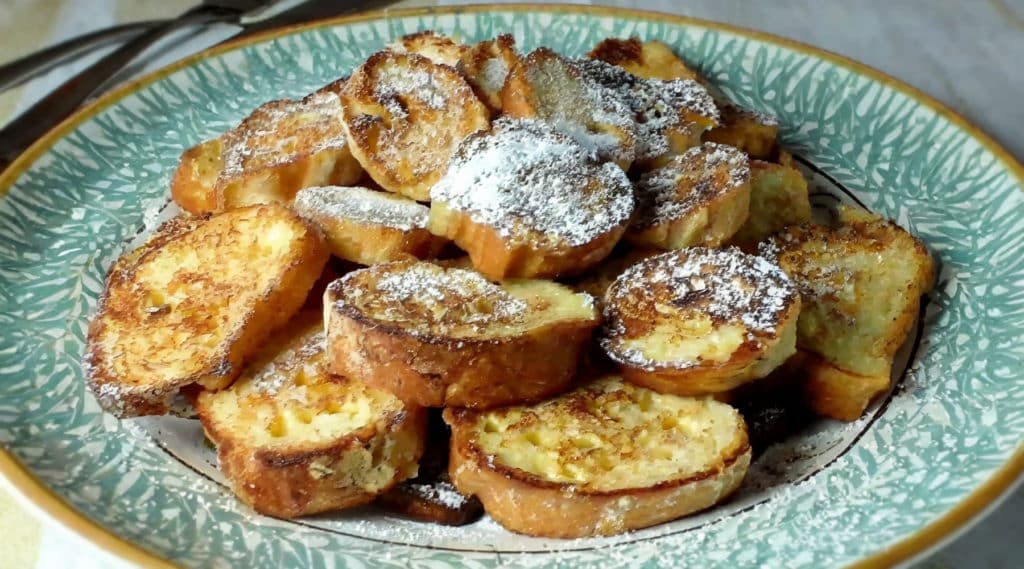 Dessert traditionnel du pain perdu